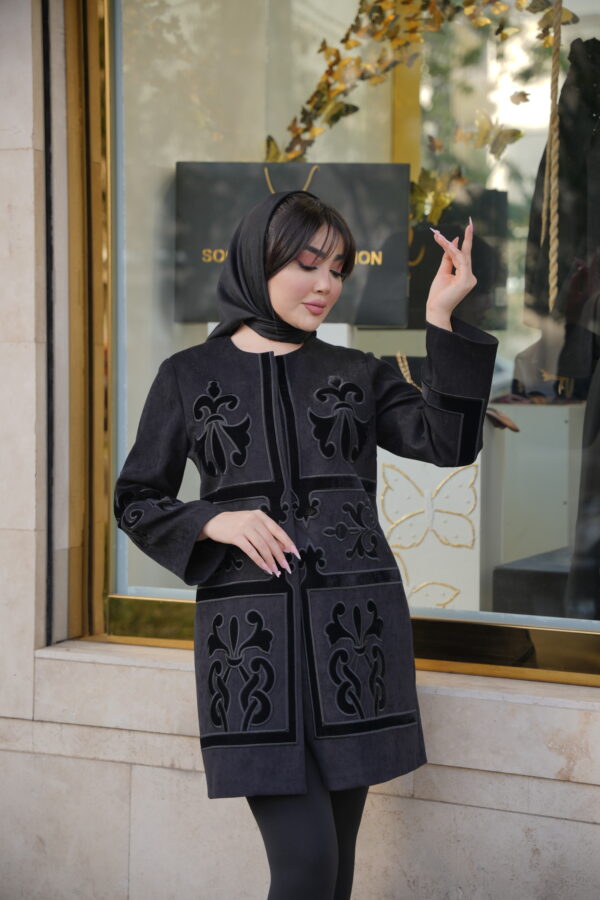 مانتومجلسی مزونی طرح شاهکار - تصویر 2