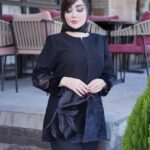 مانتومجلسی کوتاه مزونی کد lila44400262