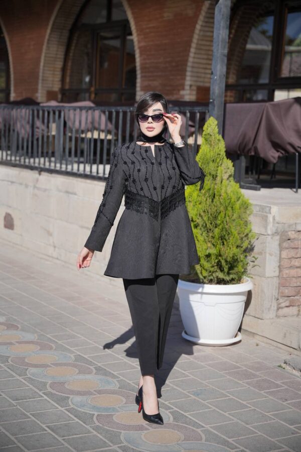 مانتومجلسی مزونی کارشده - تصویر 2