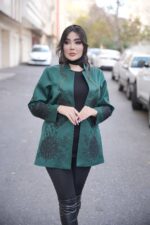 بارانی کوتاه مزونی سبز طرح نیلای - تصویر 2