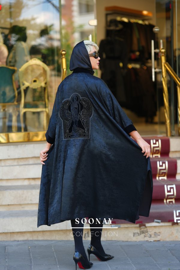 مانتو عبایی مشکی مجلسی تابستانی طرح LUZ NEGRA - تصویر 2